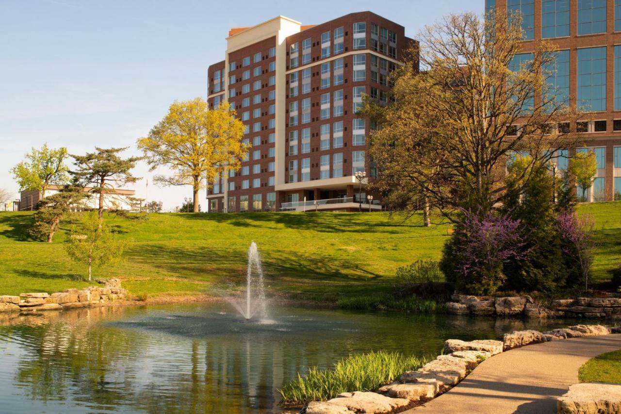 Residence Inn By Marriott St Louis Clayton Exterior foto